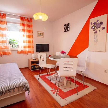 Apartment Un Chat Rovinj Luaran gambar
