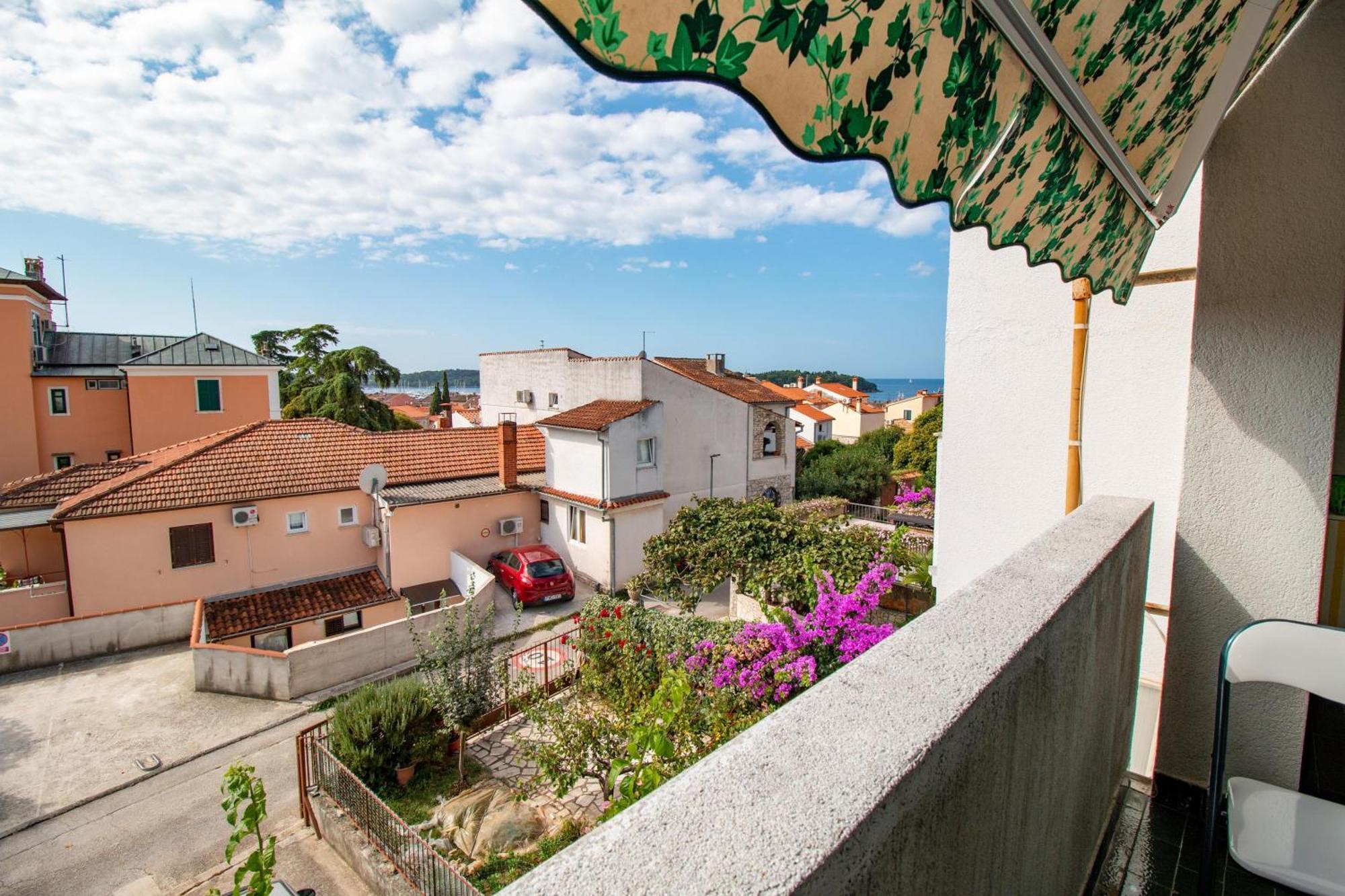 Apartment Un Chat Rovinj Luaran gambar